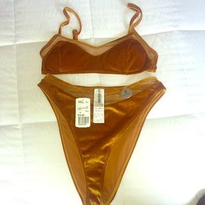 NWT Forever 21- Bronze bikini set